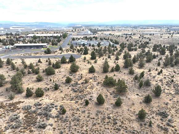 2.16 Acres of Commercial Land for Sale in Prineville, Oregon