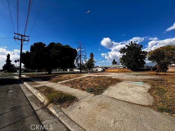 0.42 Acres of Land for Sale in Rialto, California