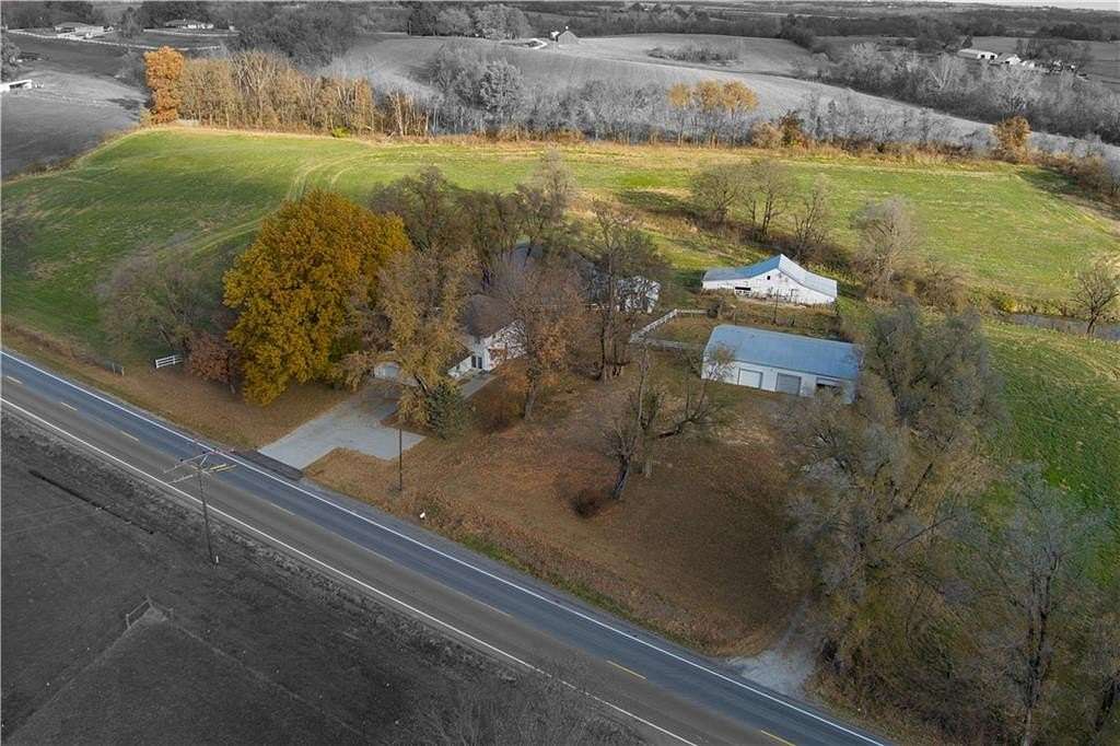 21.3 Acres of Land with Home for Sale in St. Joseph, Missouri