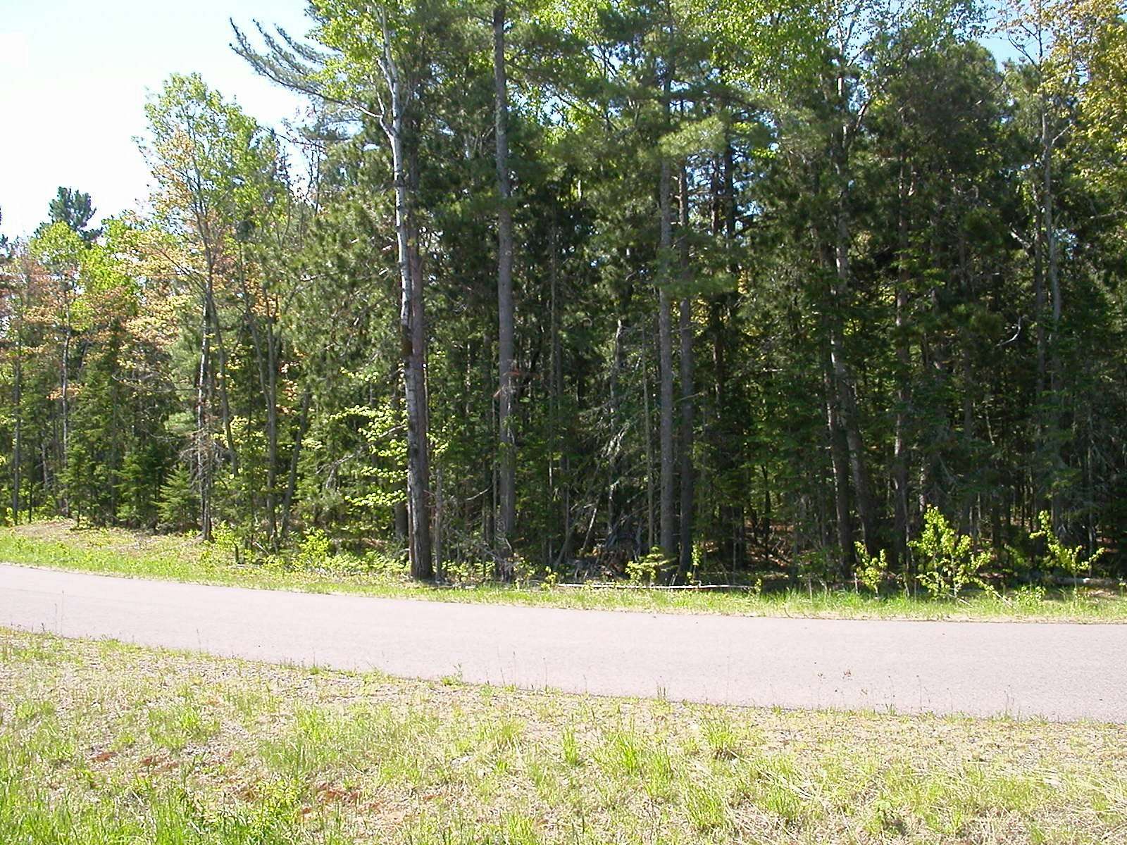 1.02 Acres of Residential Land for Sale in Eagle Harbor, Michigan