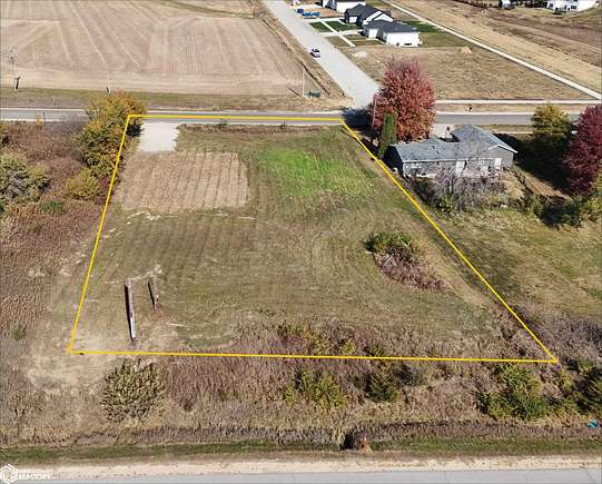 0.9 Acres of Residential Land for Sale in Mount Vernon, Iowa