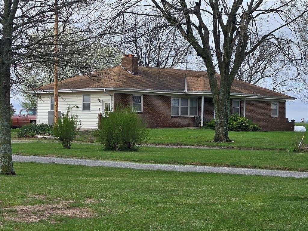 14.6 Acres of Land with Home for Sale in Paola, Kansas