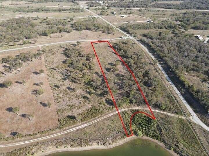 2.291 Acres of Residential Land for Sale in Corsicana, Texas