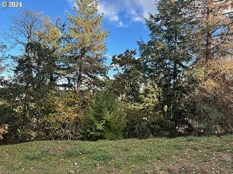 0.35 Acres of Residential Land for Sale in Eugene, Oregon