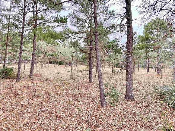 8.67 Acres of Land for Sale in LaRue, Texas