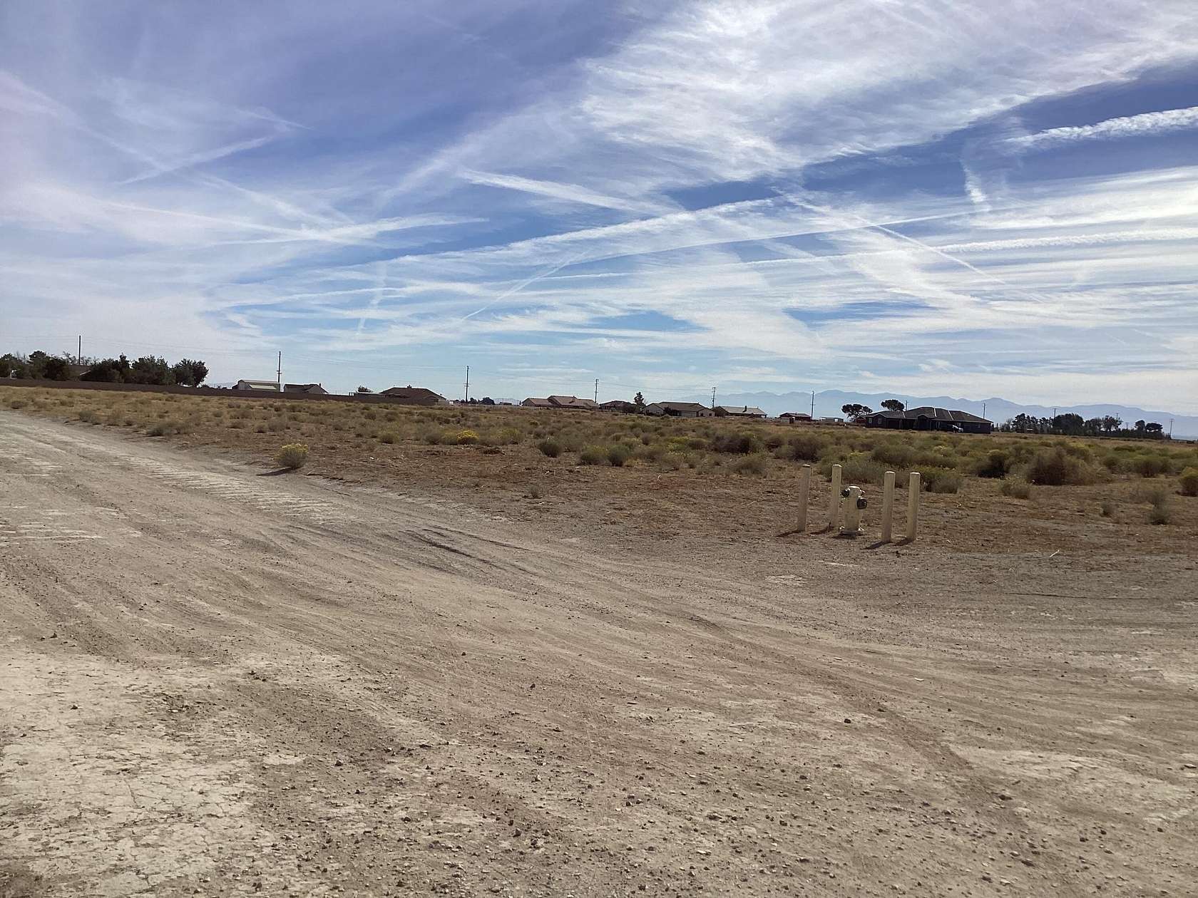 2.522 Acres of Residential Land for Sale in Lancaster, California