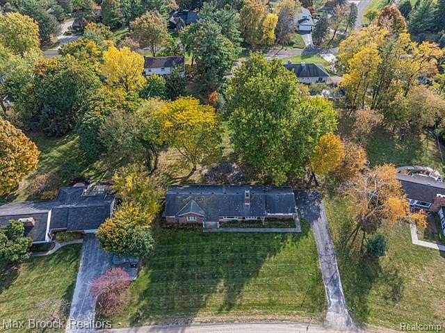 0.64 Acres of Residential Land for Sale in Bloomfield Hills, Michigan