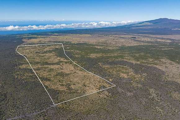 636.7 Acres of Recreational Land for Sale in Kealakekua, Hawaii