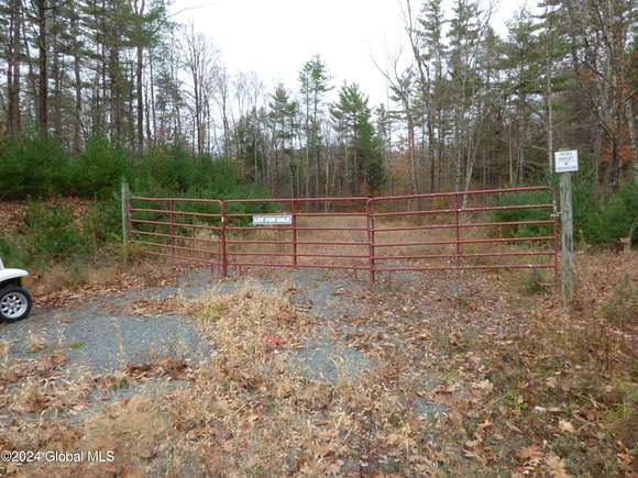 5.34 Acres of Land for Sale in Stephentown, New York