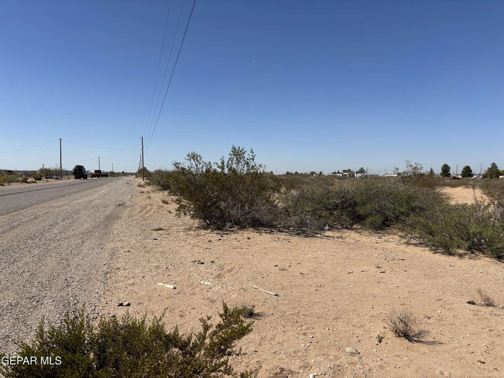 1.01 Acres of Residential Land for Sale in El Paso, Texas