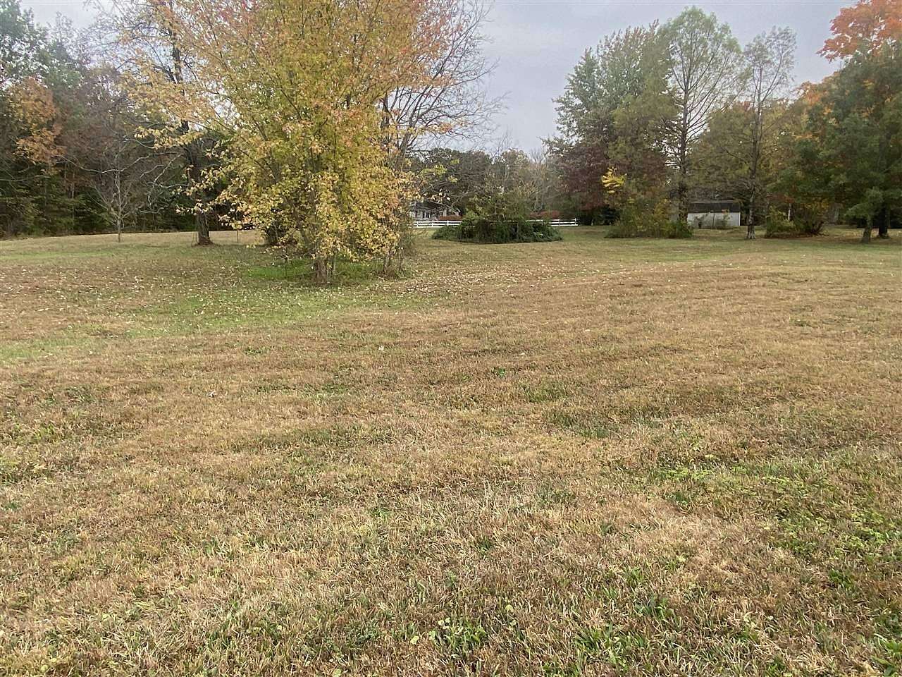 0.95 Acres of Residential Land for Sale in Russellville, Kentucky