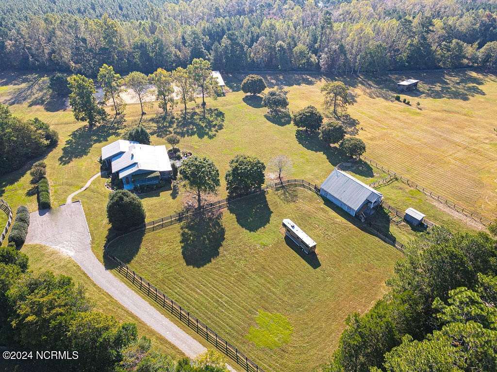 12 Acres of Land with Home for Sale in Southern Pines, North Carolina