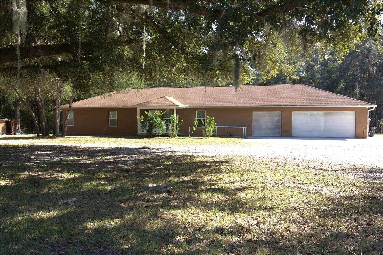 2.71 Acres of Residential Land with Home for Sale in Palatka, Florida