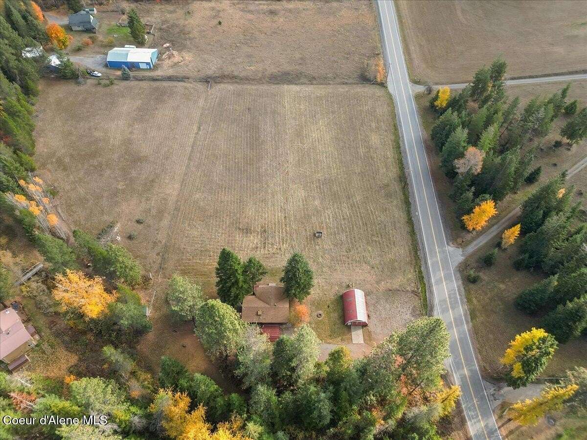 3.43 Acres of Residential Land with Home for Sale in Hayden, Idaho