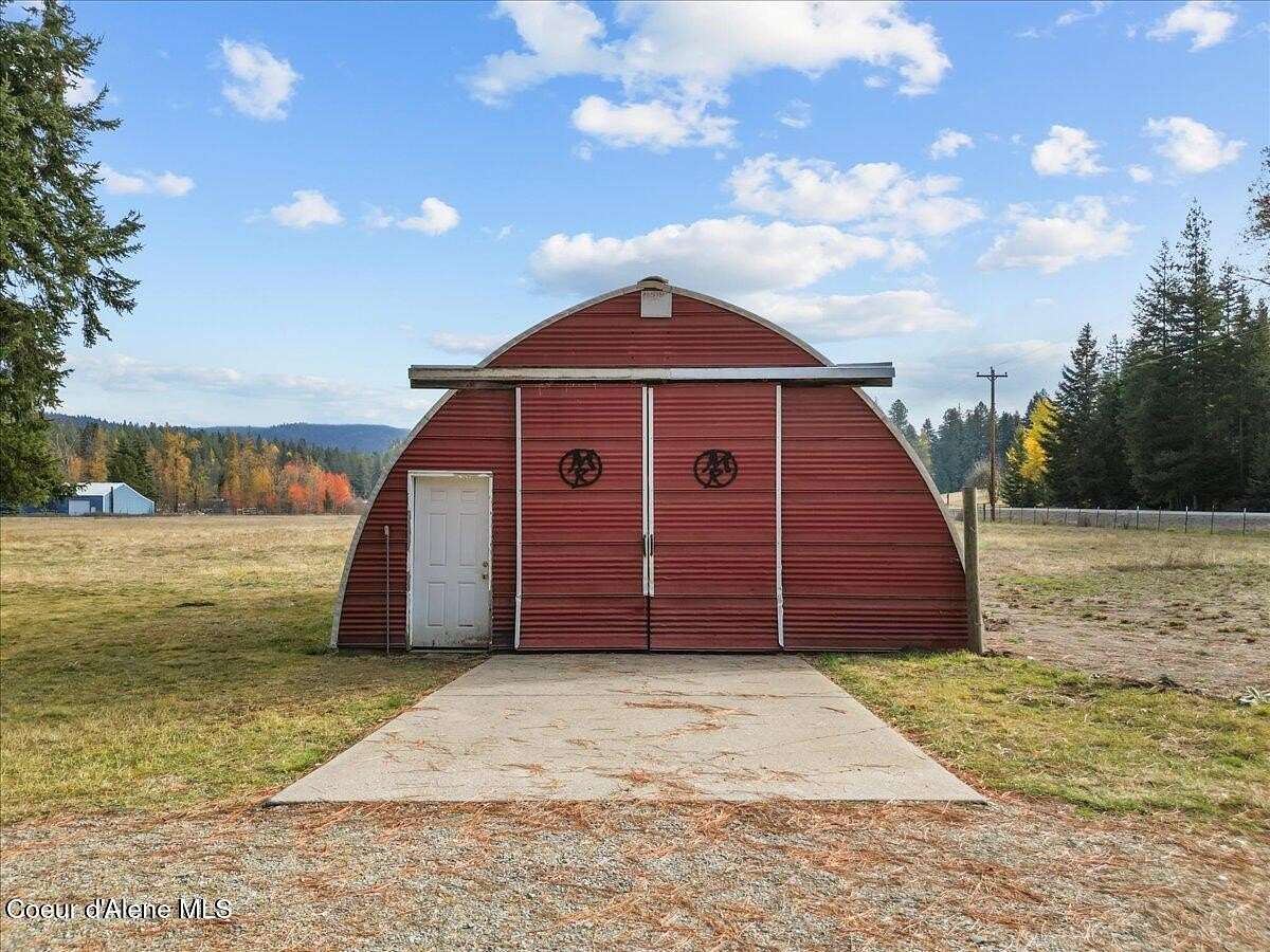 3.43 Acres of Residential Land with Home for Sale in Hayden, Idaho