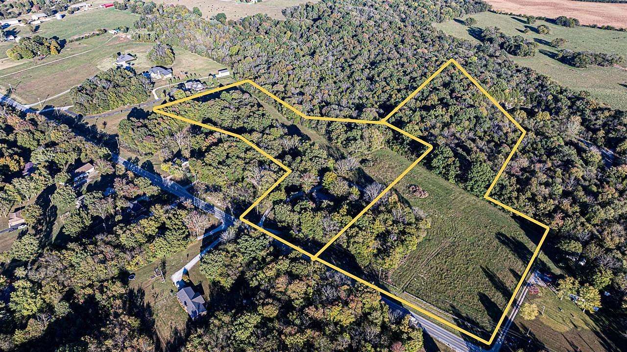 6.1 Acres of Residential Land for Auction in Woodburn, Kentucky