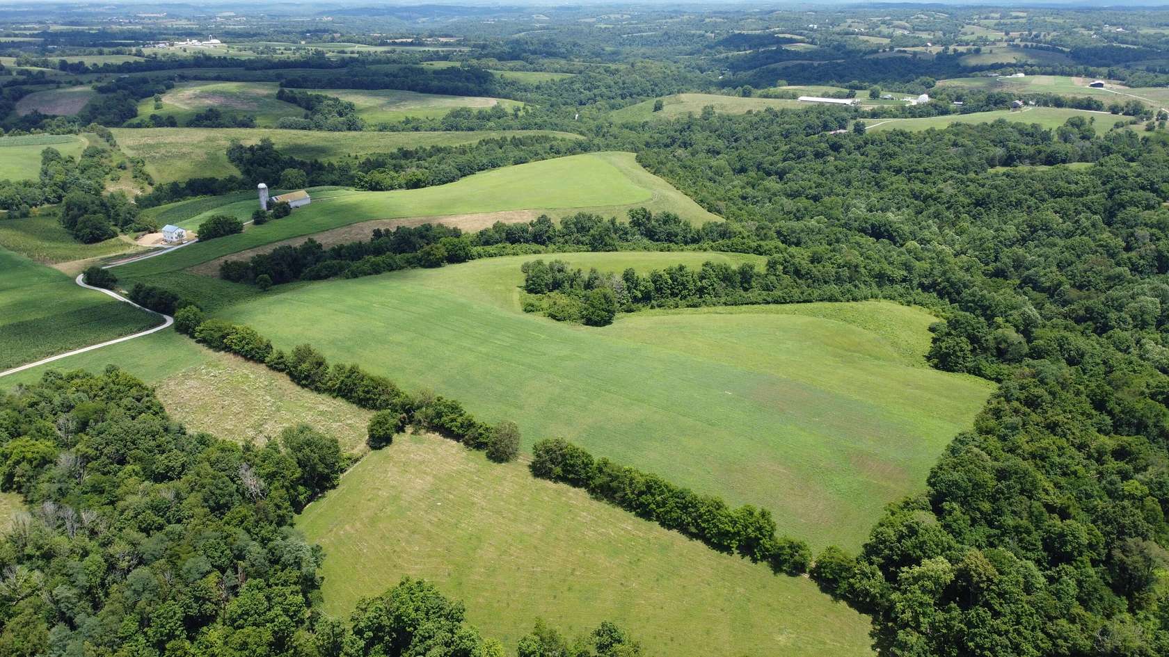 250 Acres of Recreational Land & Farm for Sale in Sharpsburg, Kentucky