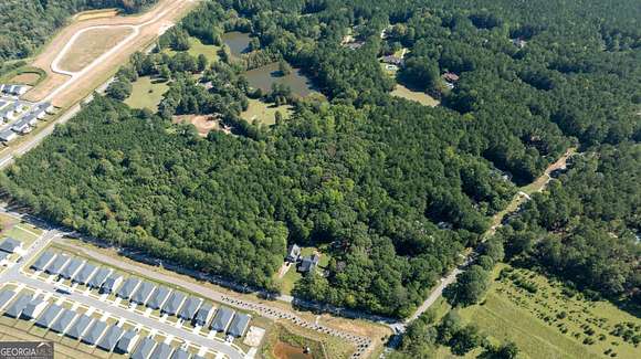 19 Acres of Land for Sale in Newnan, Georgia