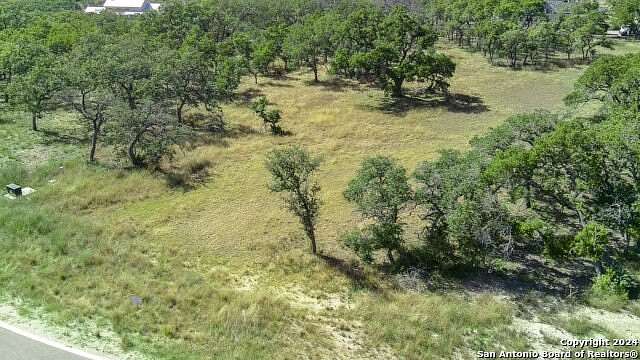 1.01 Acres of Residential Land for Sale in Bulverde, Texas