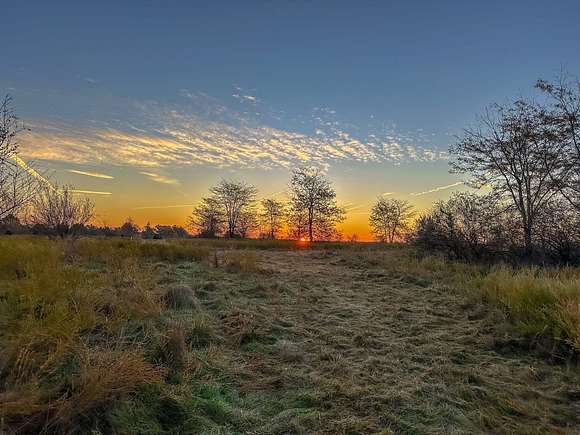 376 Acres of Recreational Land for Sale in Shelburn, Indiana