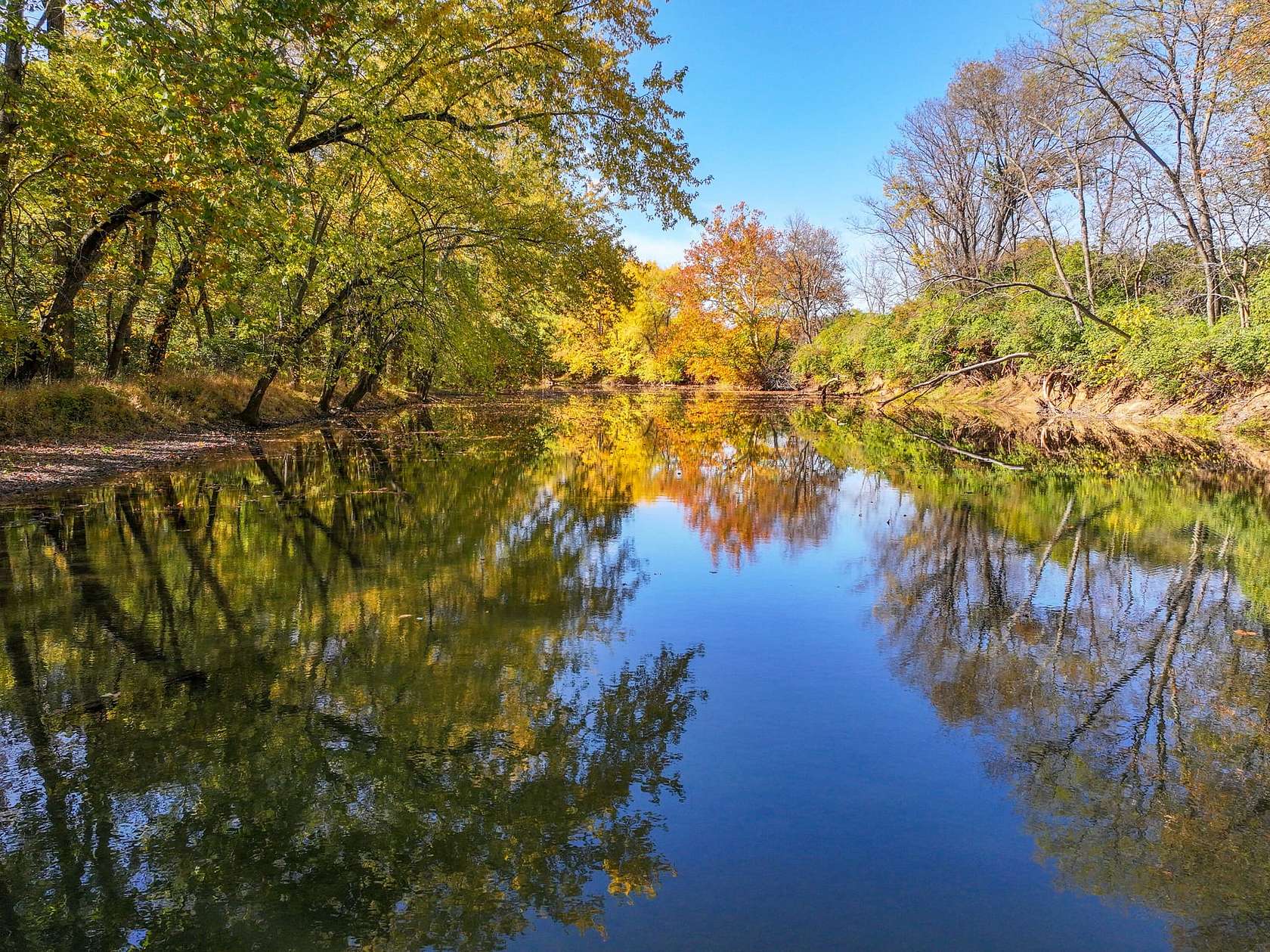 13.4 Acres of Recreational Land with Home for Auction in Circleville, Ohio