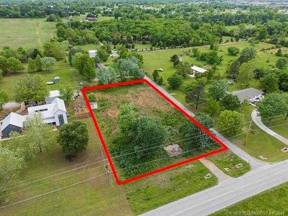 1.11 Acres of Residential Land for Sale in Broken Arrow, Oklahoma