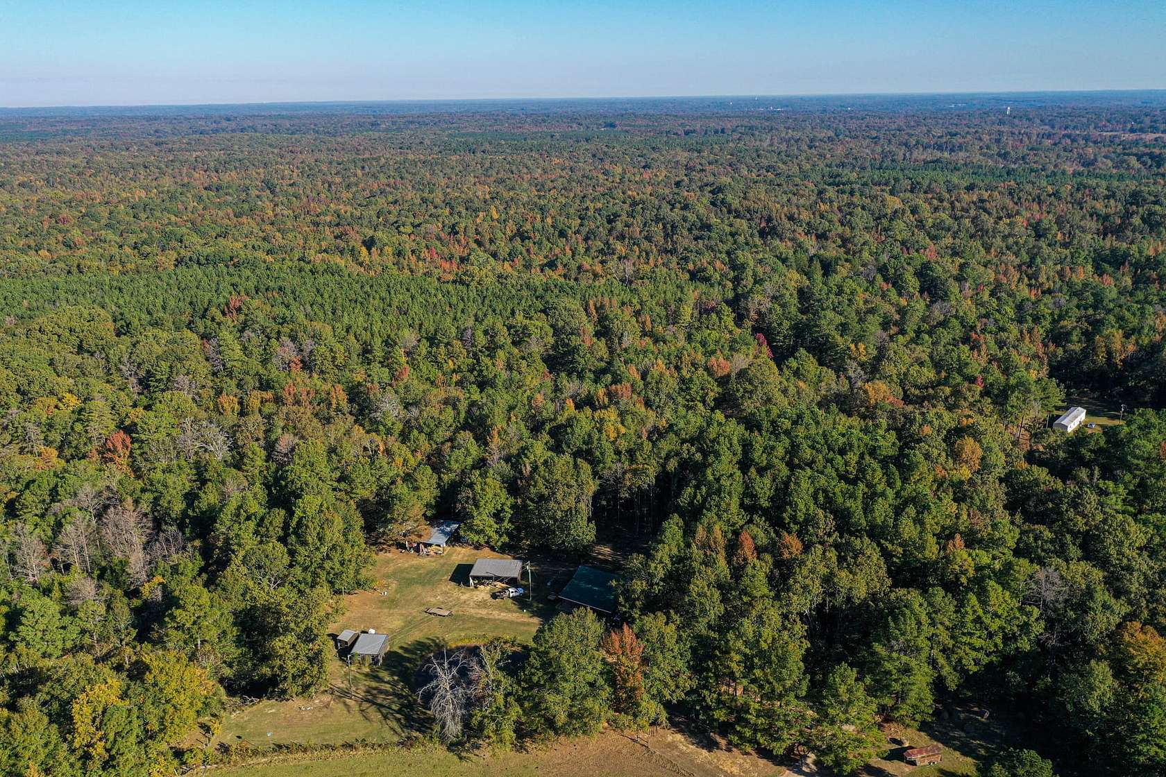 148 Acres of Recreational Land with Home for Sale in Lexington, Mississippi