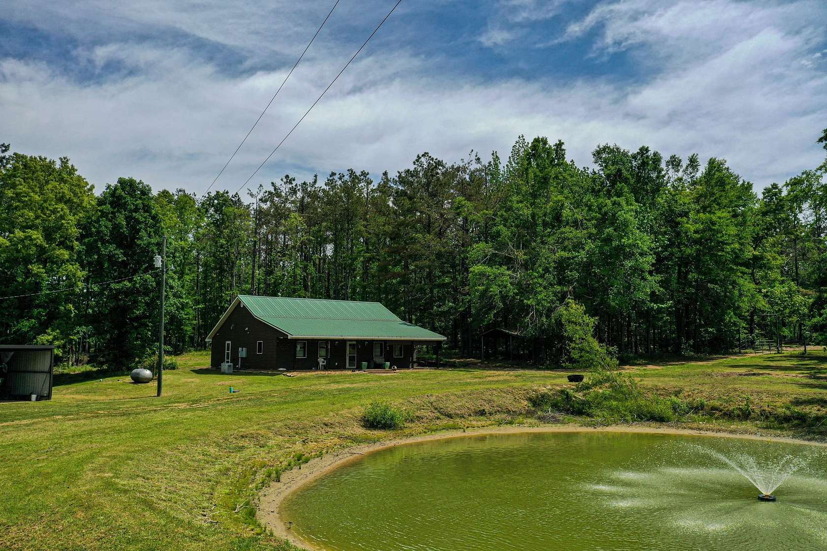 148 Acres of Recreational Land with Home for Sale in Lexington, Mississippi