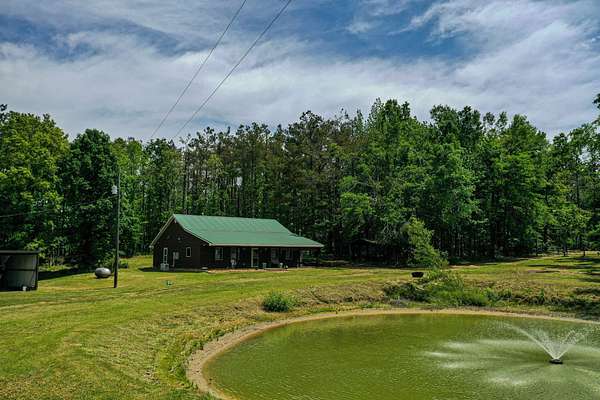 148 Acres of Recreational Land with Home for Sale in Lexington, Mississippi