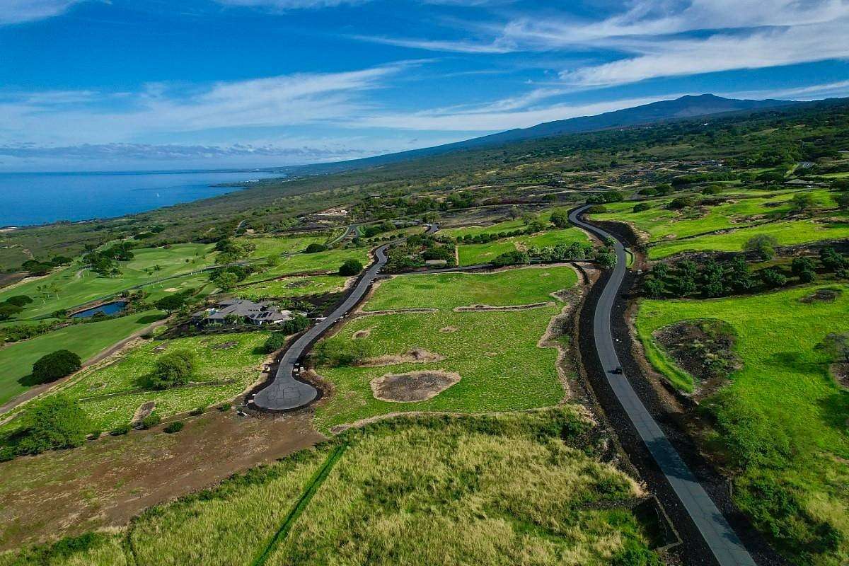 1.752 Acres of Residential Land for Sale in Kealakekua, Hawaii