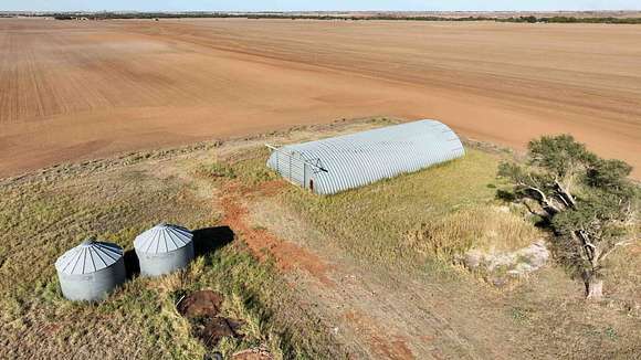 158 Acres of Agricultural Land for Auction in Waukomis, Oklahoma