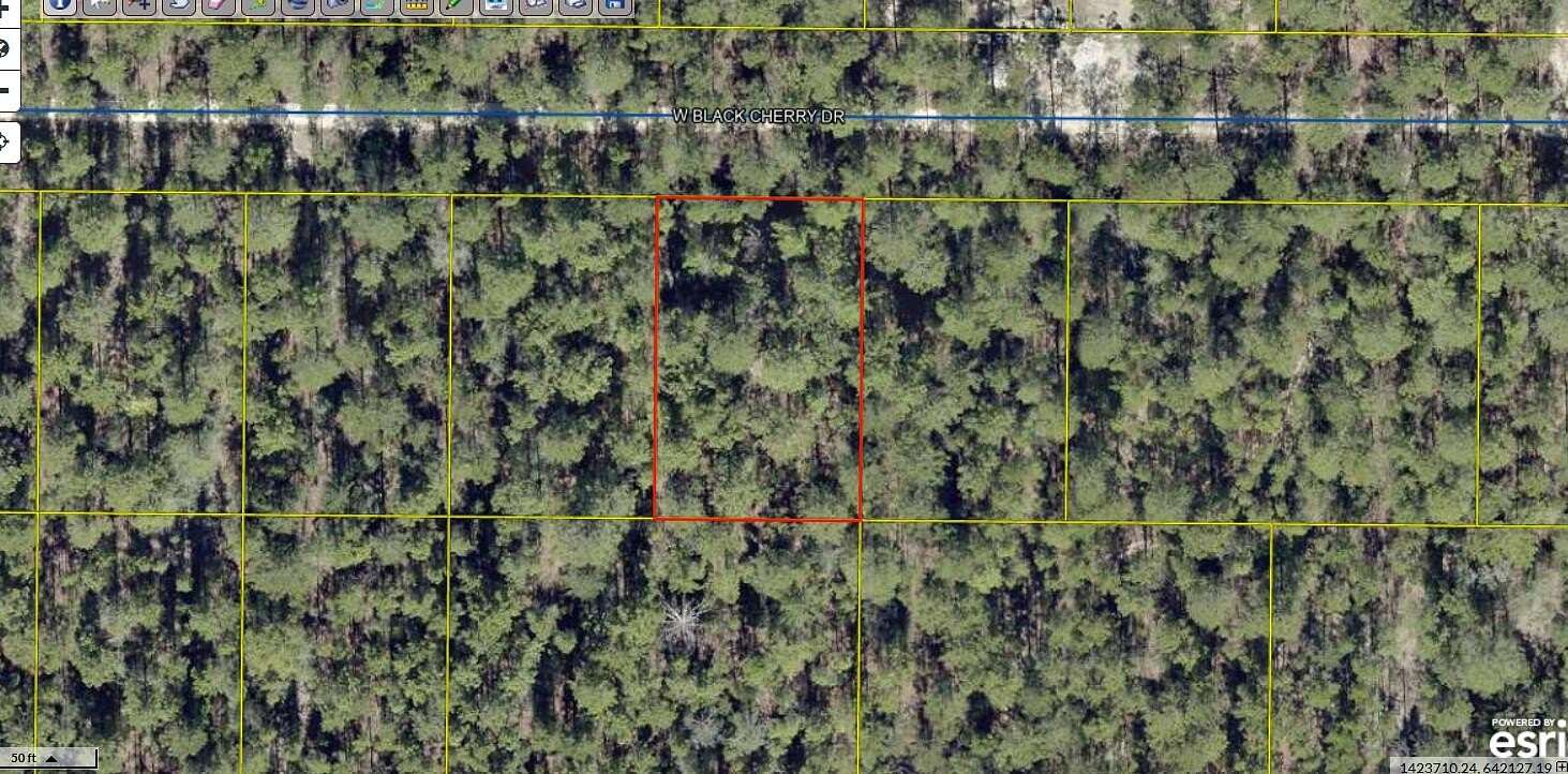 0.23 Acres of Land for Sale in DeFuniak Springs, Florida