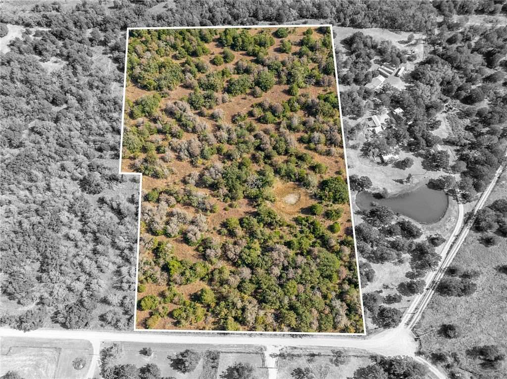 13.376 Acres of Land for Sale in Cameron, Texas