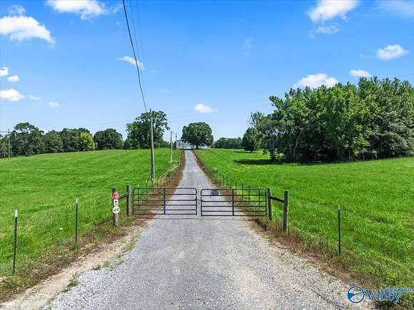 64.35 Acres of Agricultural Land for Sale in Boaz, Alabama