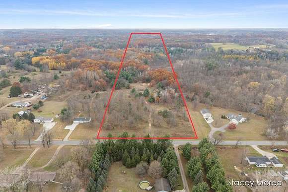 10 Acres of Residential Land for Sale in Cedar Springs, Michigan