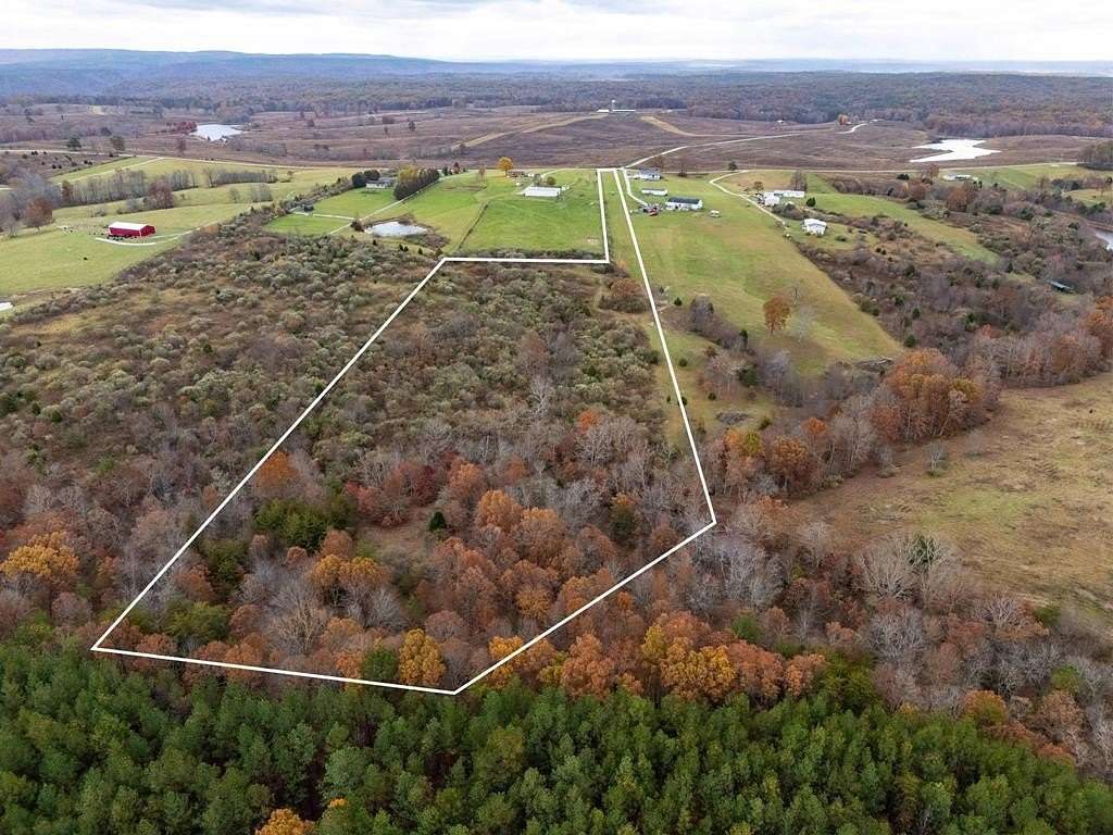 12.71 Acres of Land for Sale in Sparta, Tennessee