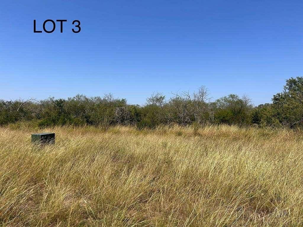 5.13 Acres of Residential Land for Sale in Beeville, Texas