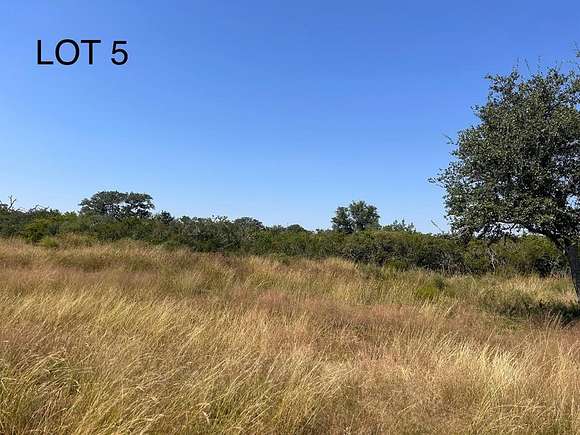 5.13 Acres of Residential Land for Sale in Beeville, Texas