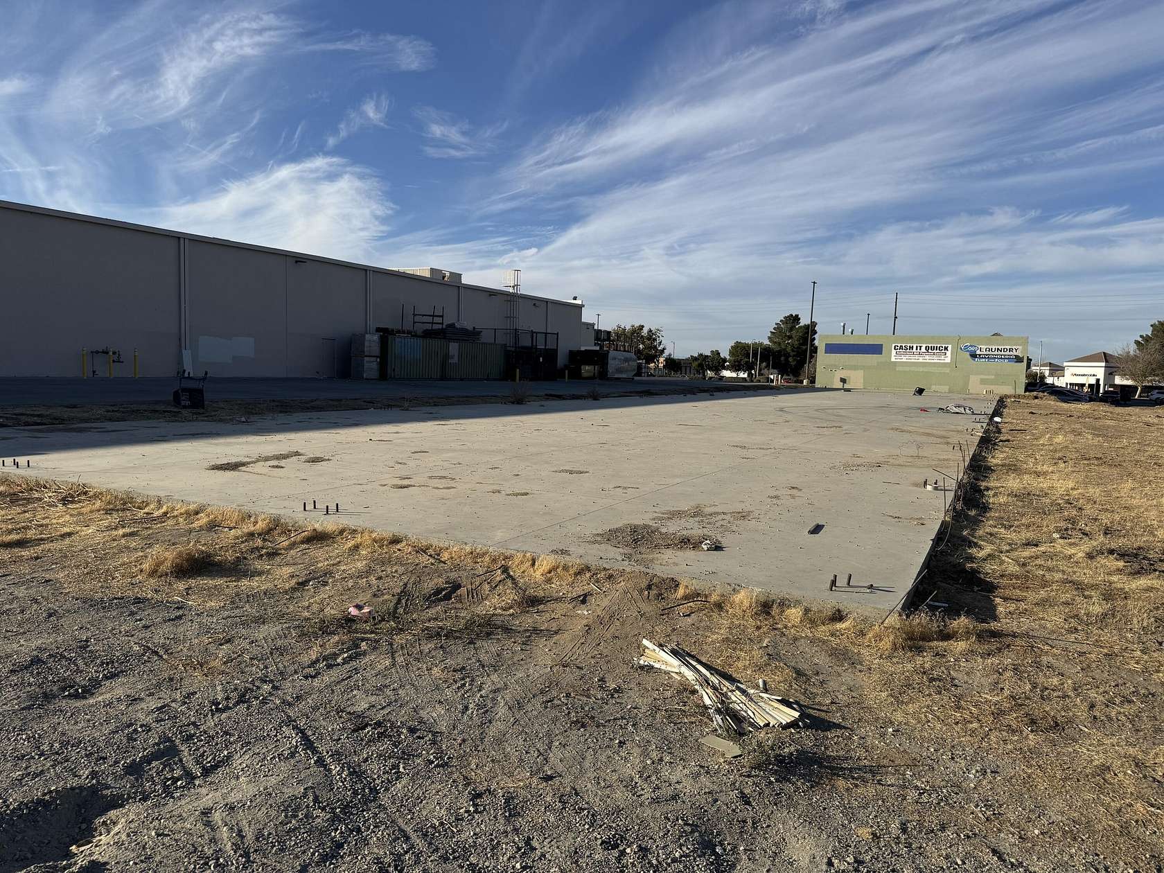 1.015 Acres of Commercial Land for Sale in Lancaster, California