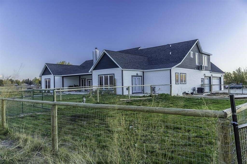 18.7 Acres of Land with Home for Sale in Powell, Wyoming