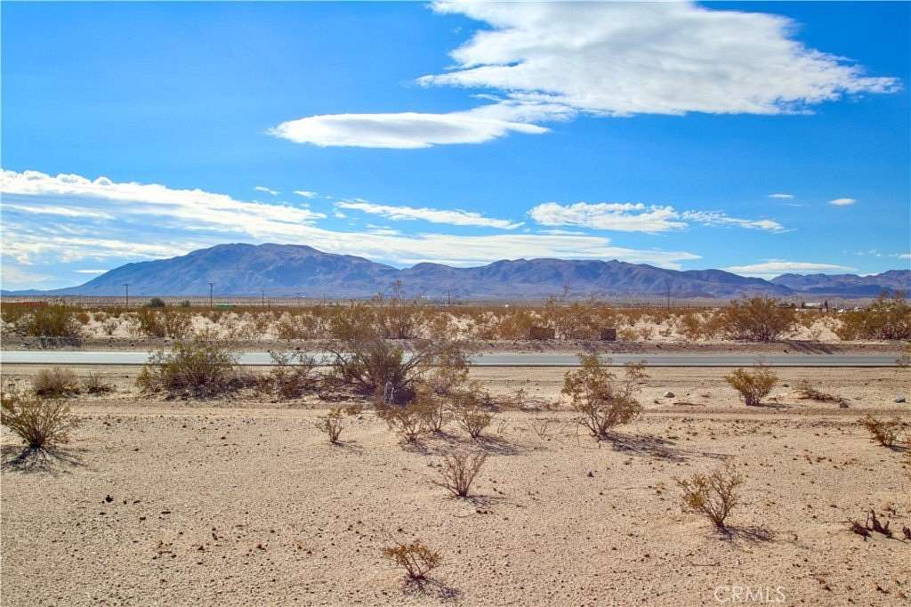 4.63 Acres of Land for Sale in Twentynine Palms, California