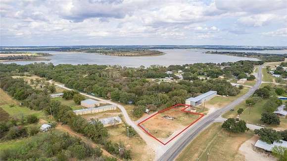 0.5 Acres of Land for Sale in Comanche, Texas