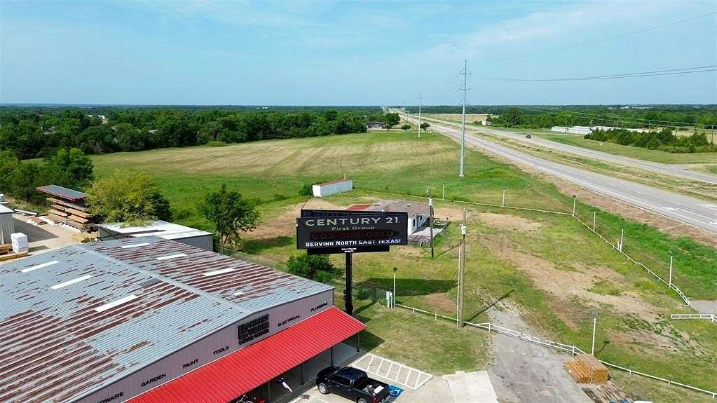 0.035 Acres of Commercial Land for Sale in Cooper, Texas