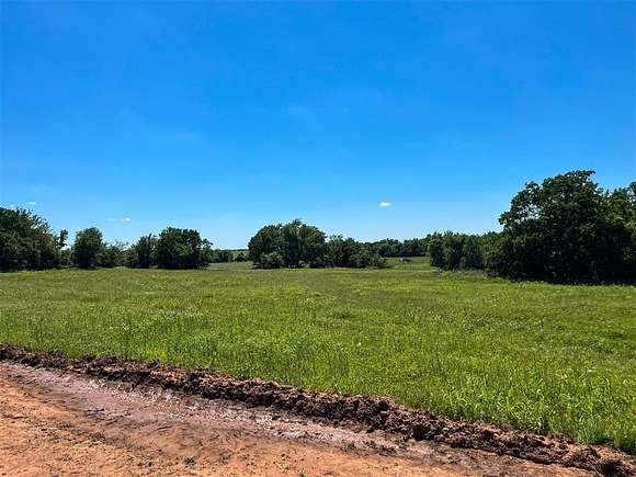 0.81 Acres of Residential Land for Sale in Guthrie, Oklahoma