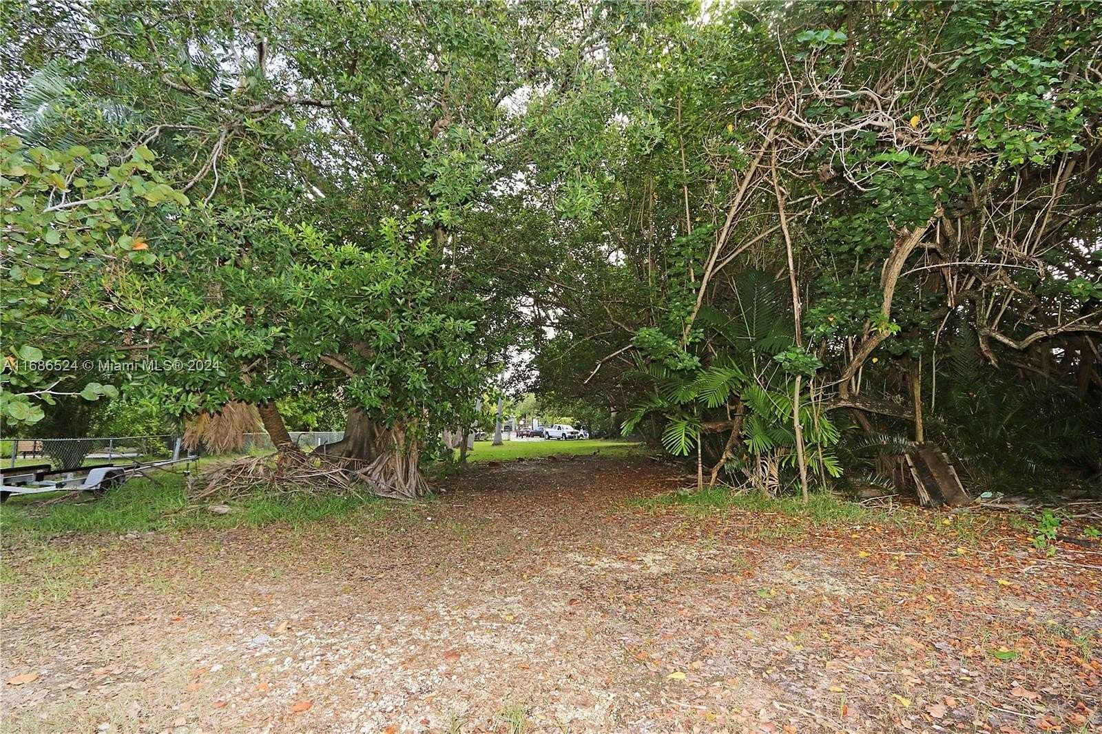 0.423 Acres of Residential Land for Sale in Key Biscayne, Florida