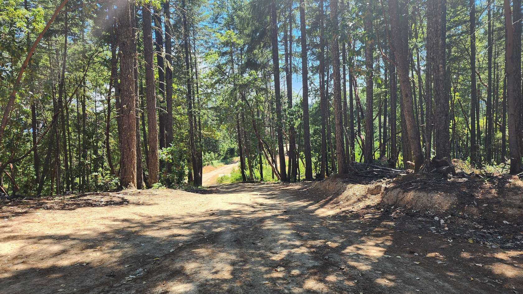 5 Acres of Land for Sale in Merlin, Oregon