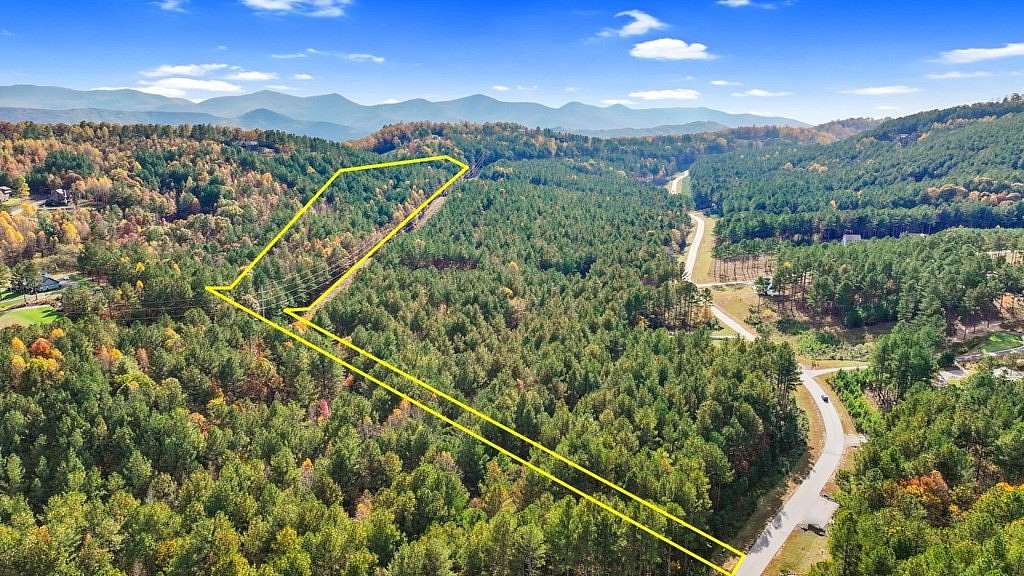 8 Acres of Agricultural Land for Sale in Blairsville, Georgia