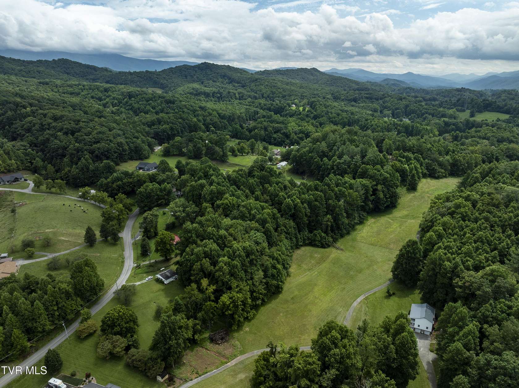 4.3 Acres of Residential Land for Sale in Unicoi, Tennessee