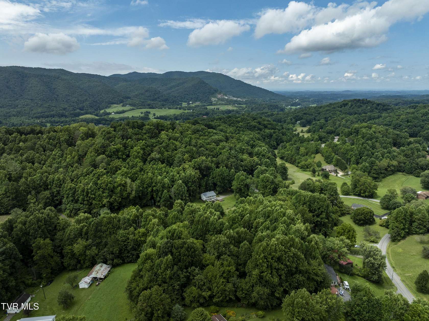 5 Acres of Residential Land for Sale in Unicoi, Tennessee