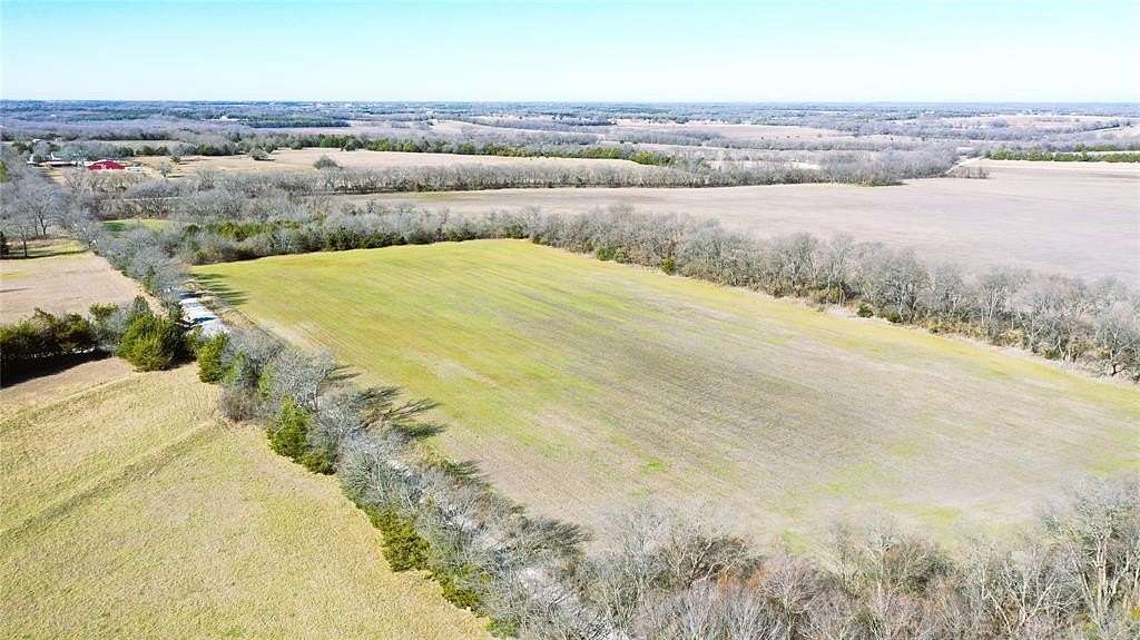 83.024 Acres of Recreational Land & Farm for Sale in Trenton, Texas